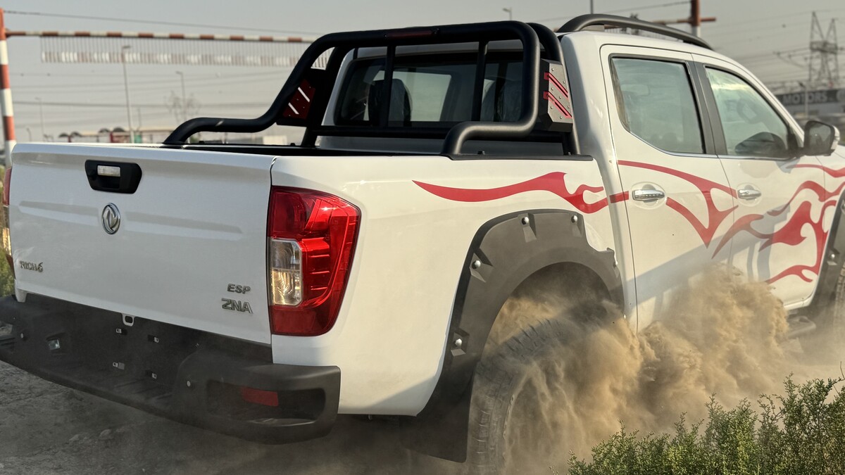 Dongfeng ZNA Rich 6 4WD Diesel