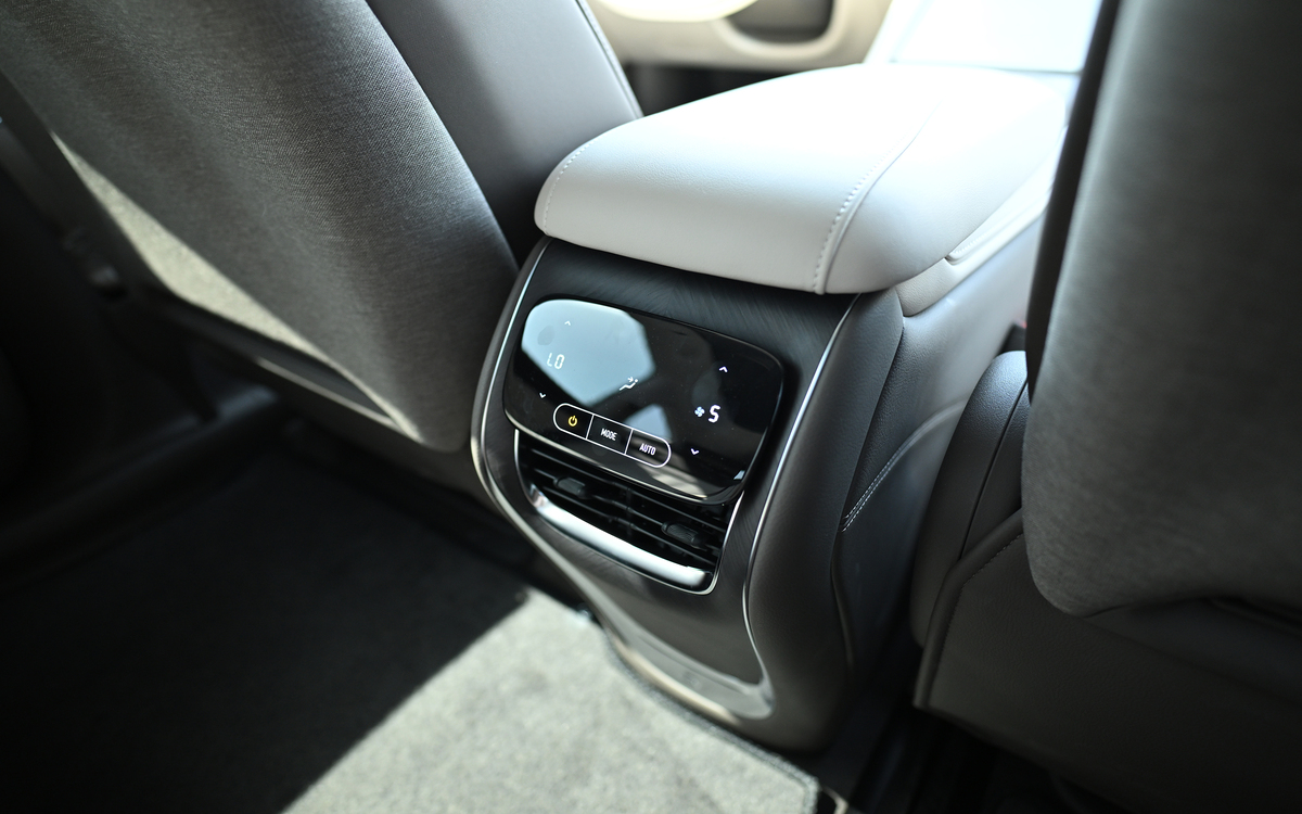 IM LS7 Luxury
