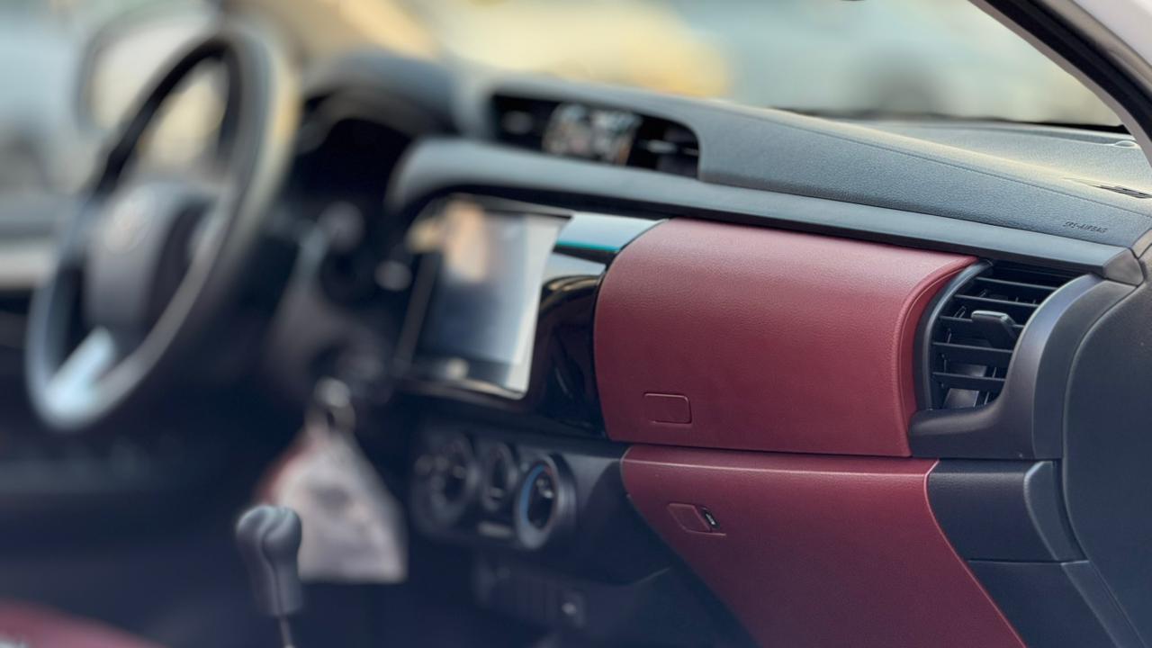 TOYOTA HILUX D/C 4WD DSL G2