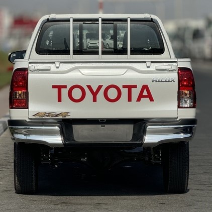 Toyota Hilux Mid