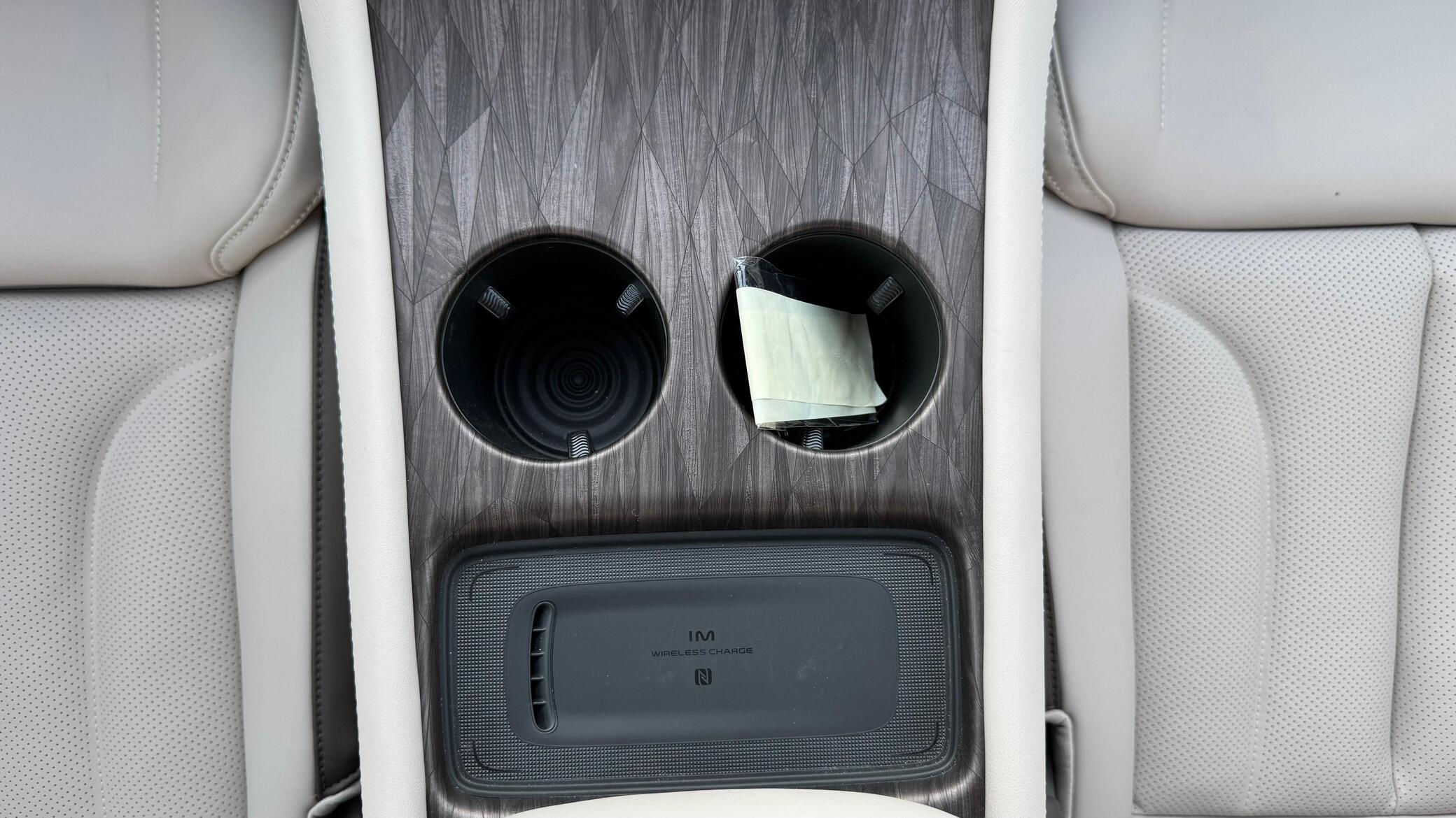 IM LS7 Luxury